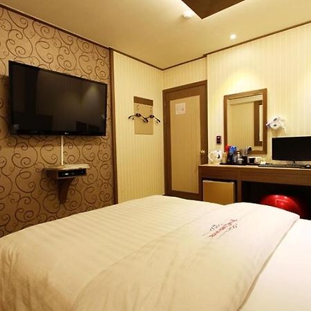 Popcorn Hotel Сеонгнам Стая снимка