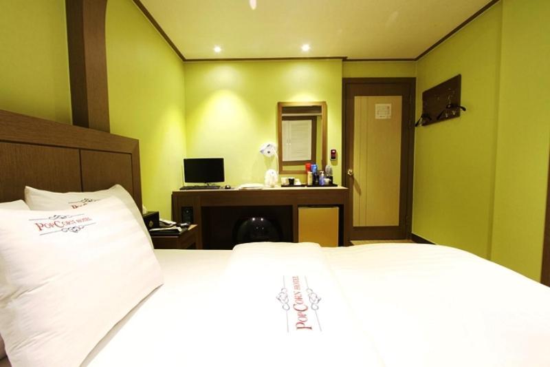 Popcorn Hotel Сеонгнам Стая снимка